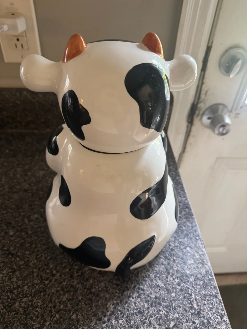 VTG Ceramic Cow Cookie Jar in White, Black and Orange